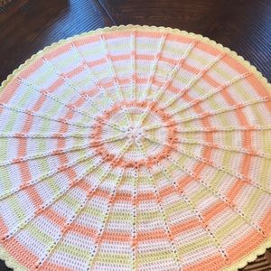 Crochet Round Baby Blanket